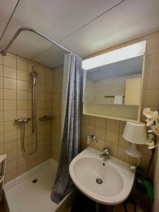 Apartment Near Central Station Zurich Ngoại thất bức ảnh